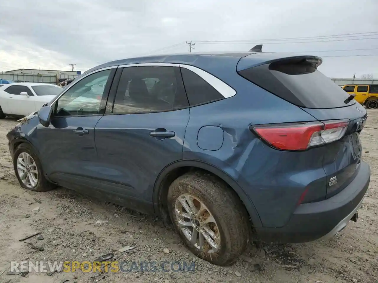 2 Photograph of a damaged car 1FMCU0G69LUC26977 FORD ESCAPE 2020