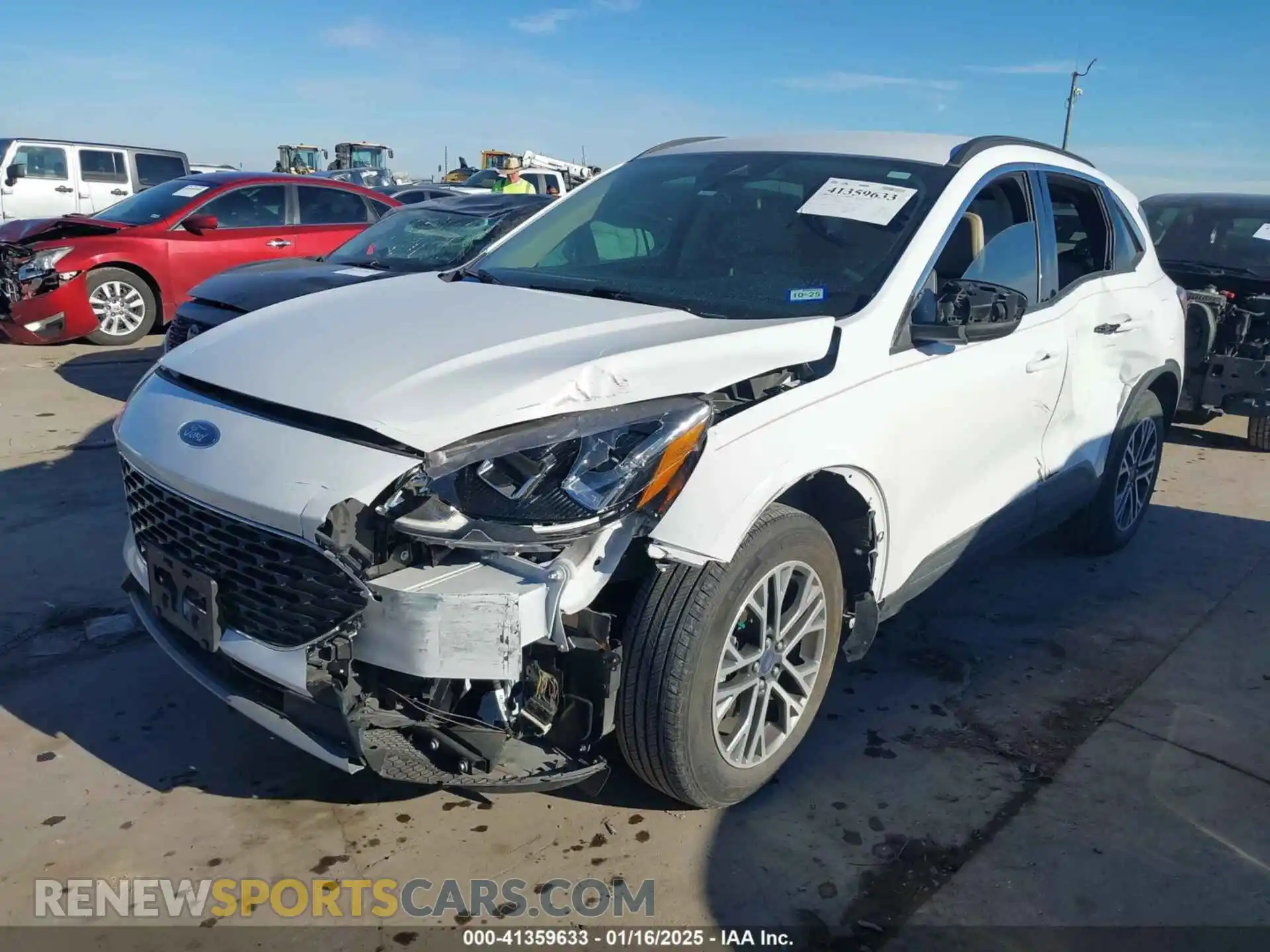 2 Photograph of a damaged car 1FMCU0H60LUC20953 FORD ESCAPE 2020