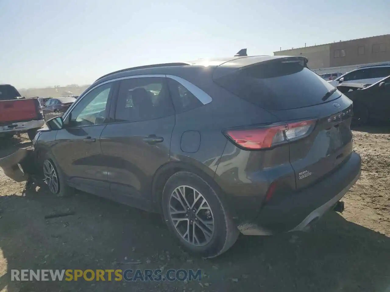 2 Photograph of a damaged car 1FMCU0H61LUB66899 FORD ESCAPE 2020