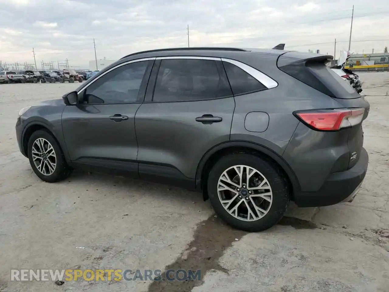 2 Photograph of a damaged car 1FMCU0H64LUB03120 FORD ESCAPE 2020