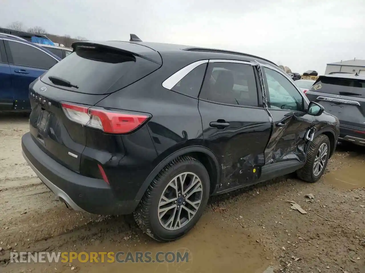 3 fotografías del automóvil dañado 1FMCU0H66LUB08433 FORD ESCAPE 2020