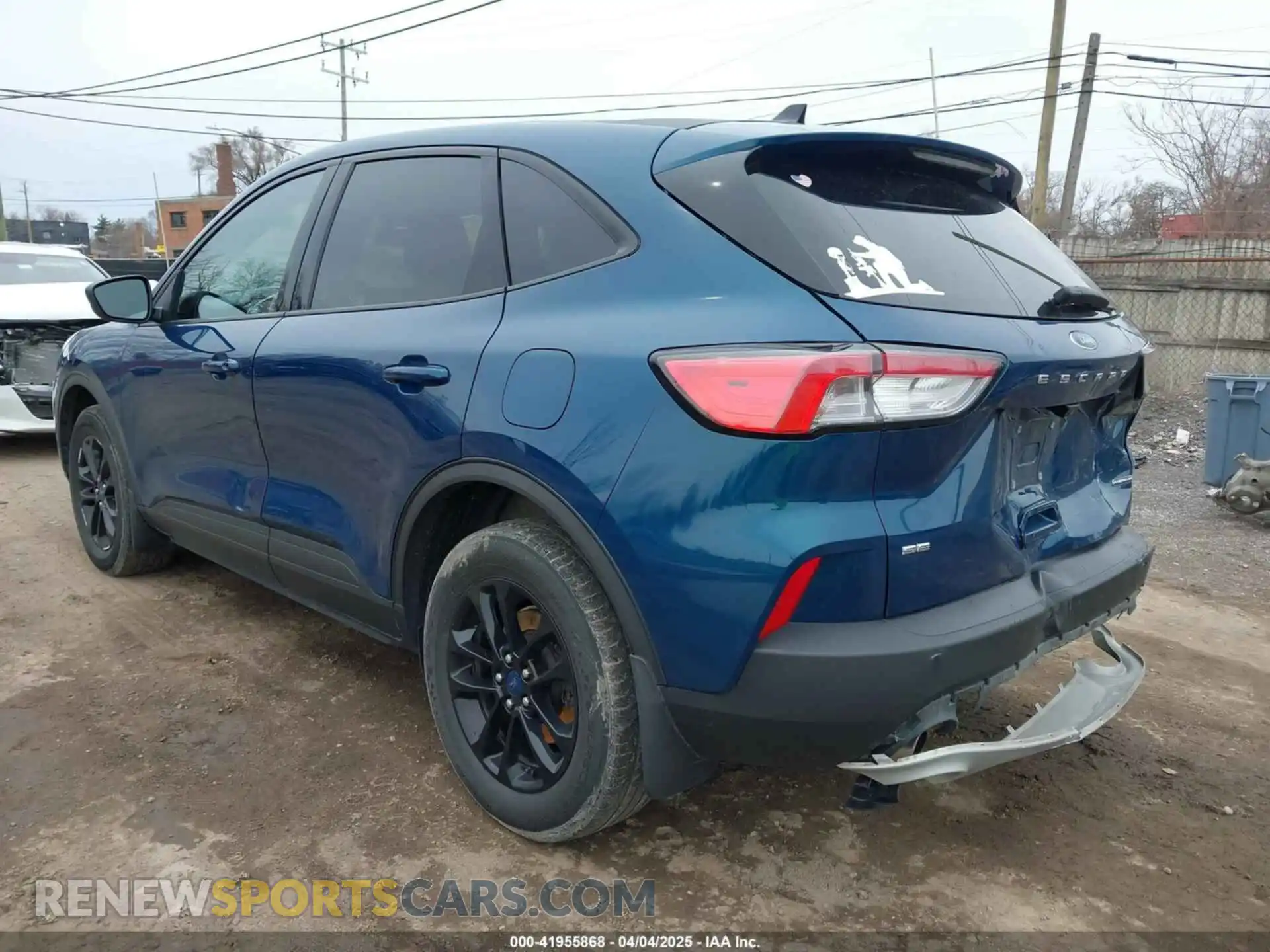 3 Фотография поврежденного автомобиля 1FMCU9BZ2LUA52451 FORD ESCAPE 2020