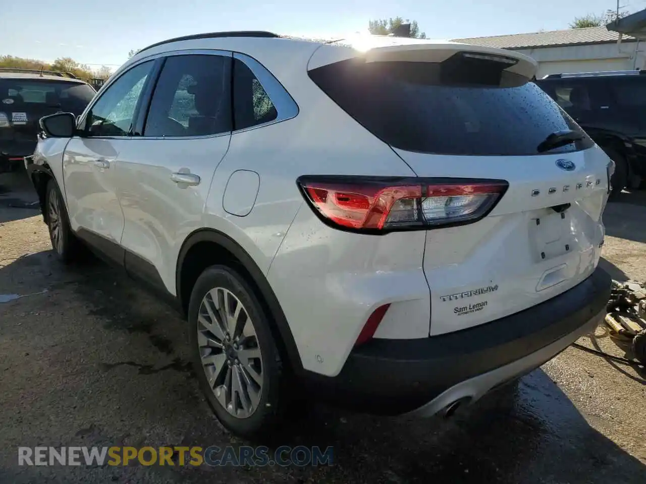 2 Photograph of a damaged car 1FMCU9DZ9LUC51915 FORD ESCAPE 2020