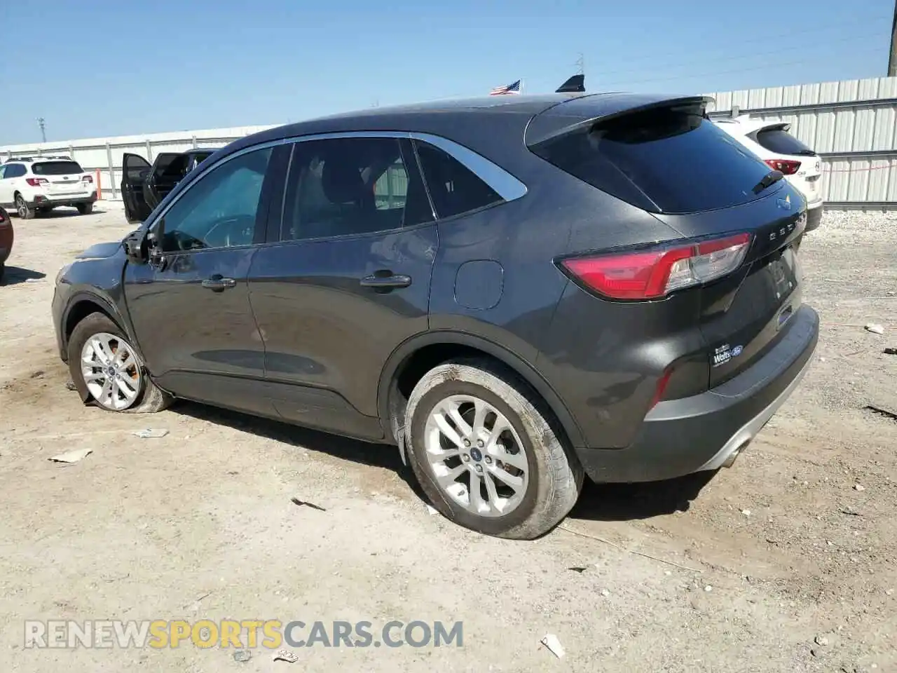 2 Photograph of a damaged car 1FMCU9G64LUA52062 FORD ESCAPE 2020