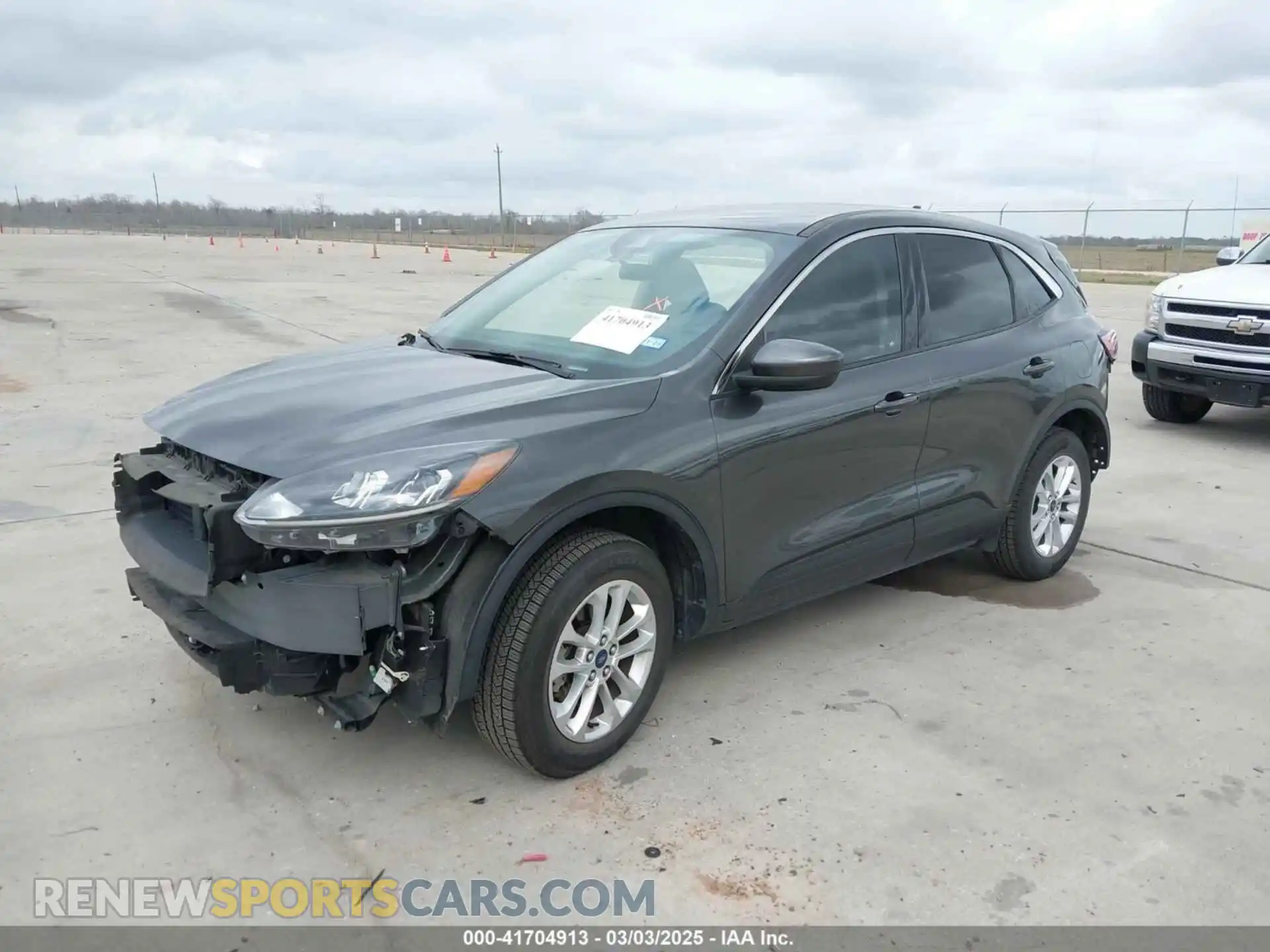 2 Photograph of a damaged car 1FMCU9G64LUB85887 FORD ESCAPE 2020