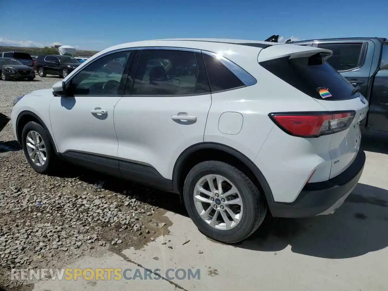 2 Фотография поврежденного автомобиля 1FMCU9G65LUA30619 FORD ESCAPE 2020