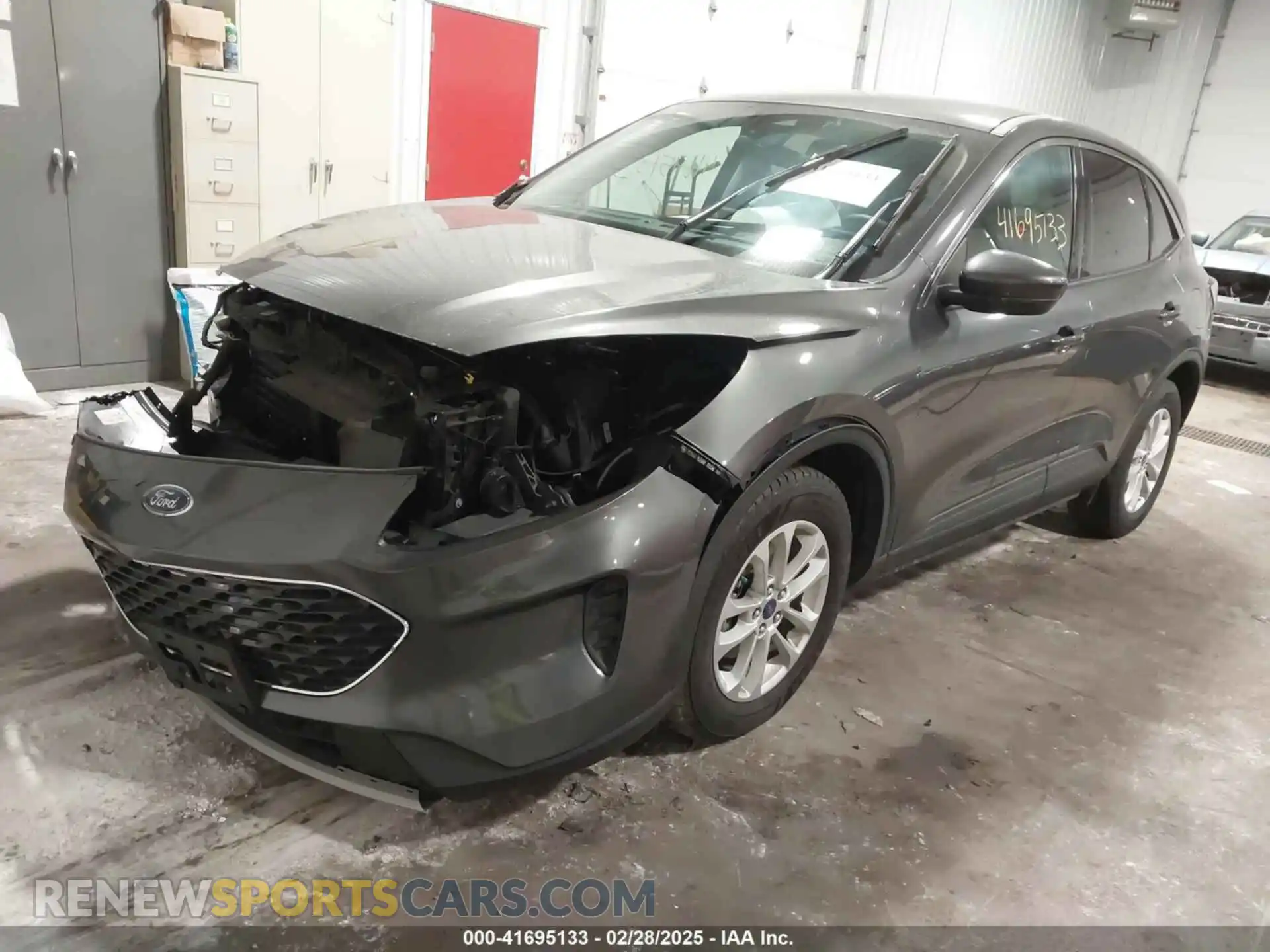 2 Photograph of a damaged car 1FMCU9G65LUB04606 FORD ESCAPE 2020