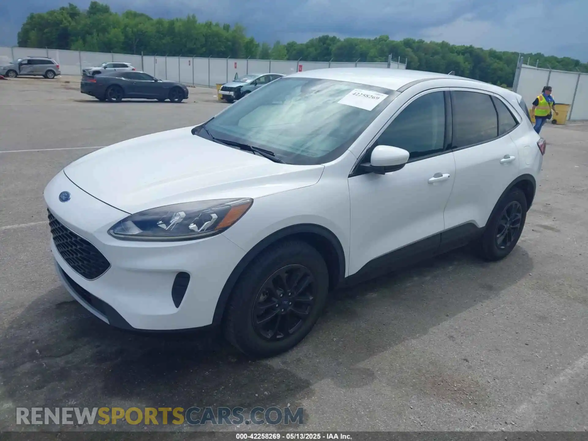 2 Photograph of a damaged car 1FMCU9G67LUC28084 FORD ESCAPE 2020