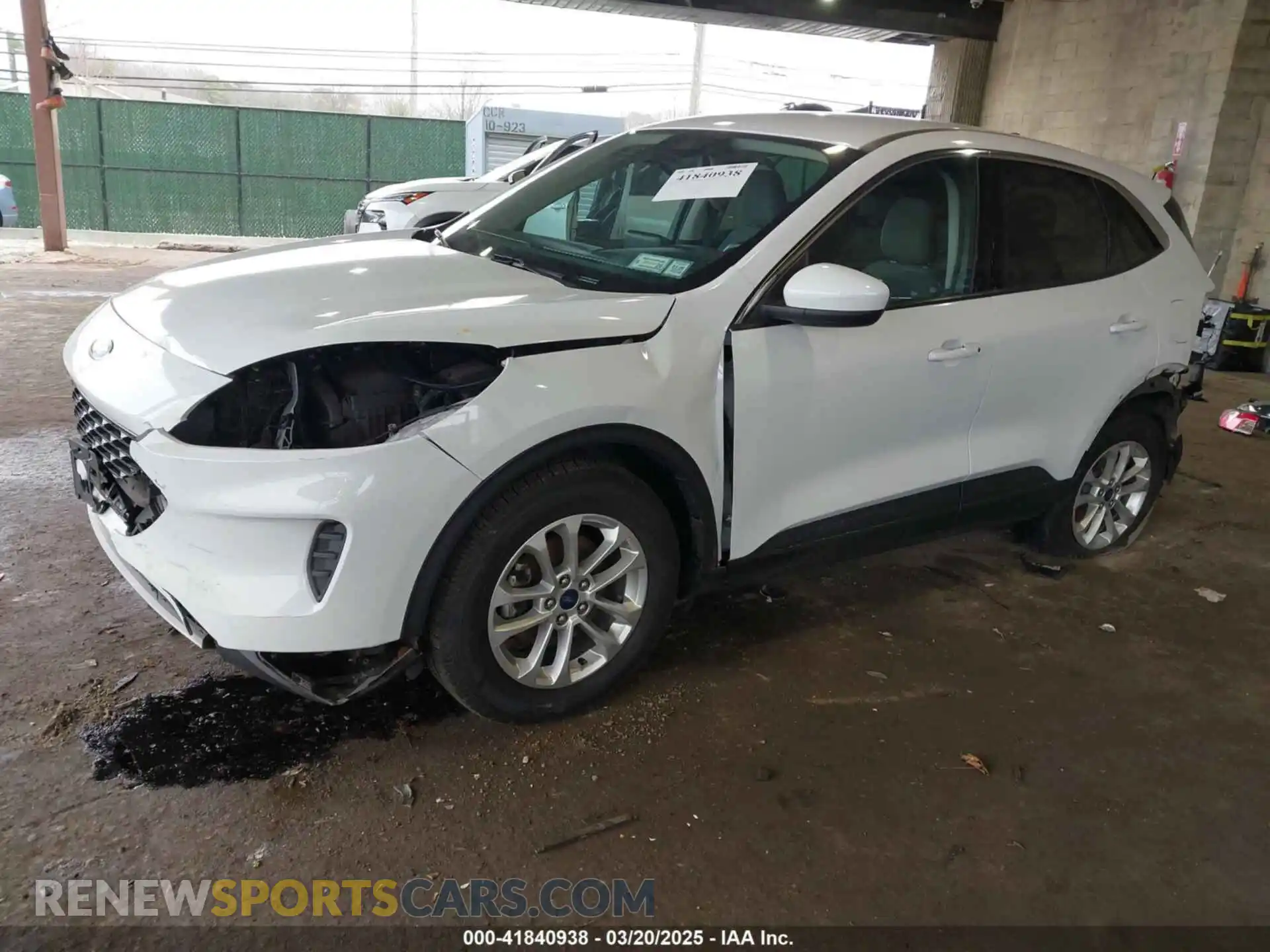 2 Photograph of a damaged car 1FMCU9G69LUB14815 FORD ESCAPE 2020