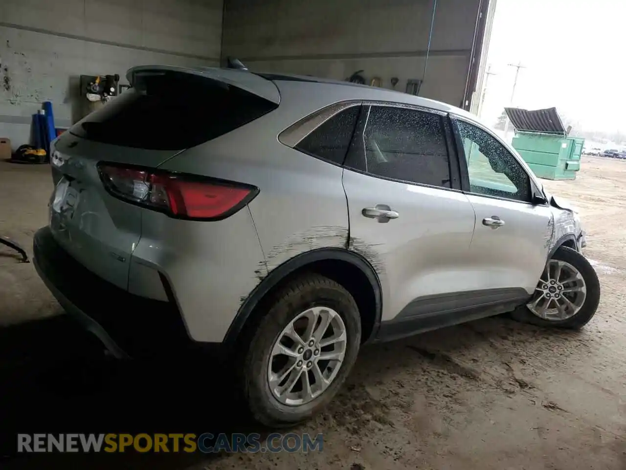 3 Фотография поврежденного автомобиля 1FMCU9G69LUB96836 FORD ESCAPE 2020