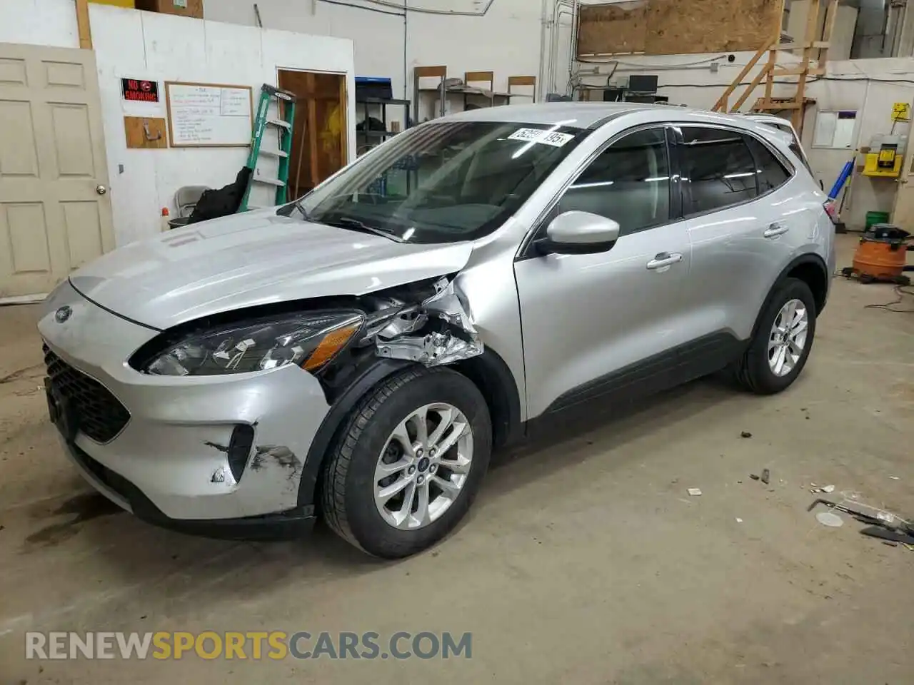 1 Photograph of a damaged car 1FMCU9G6XLUC67624 FORD ESCAPE 2020