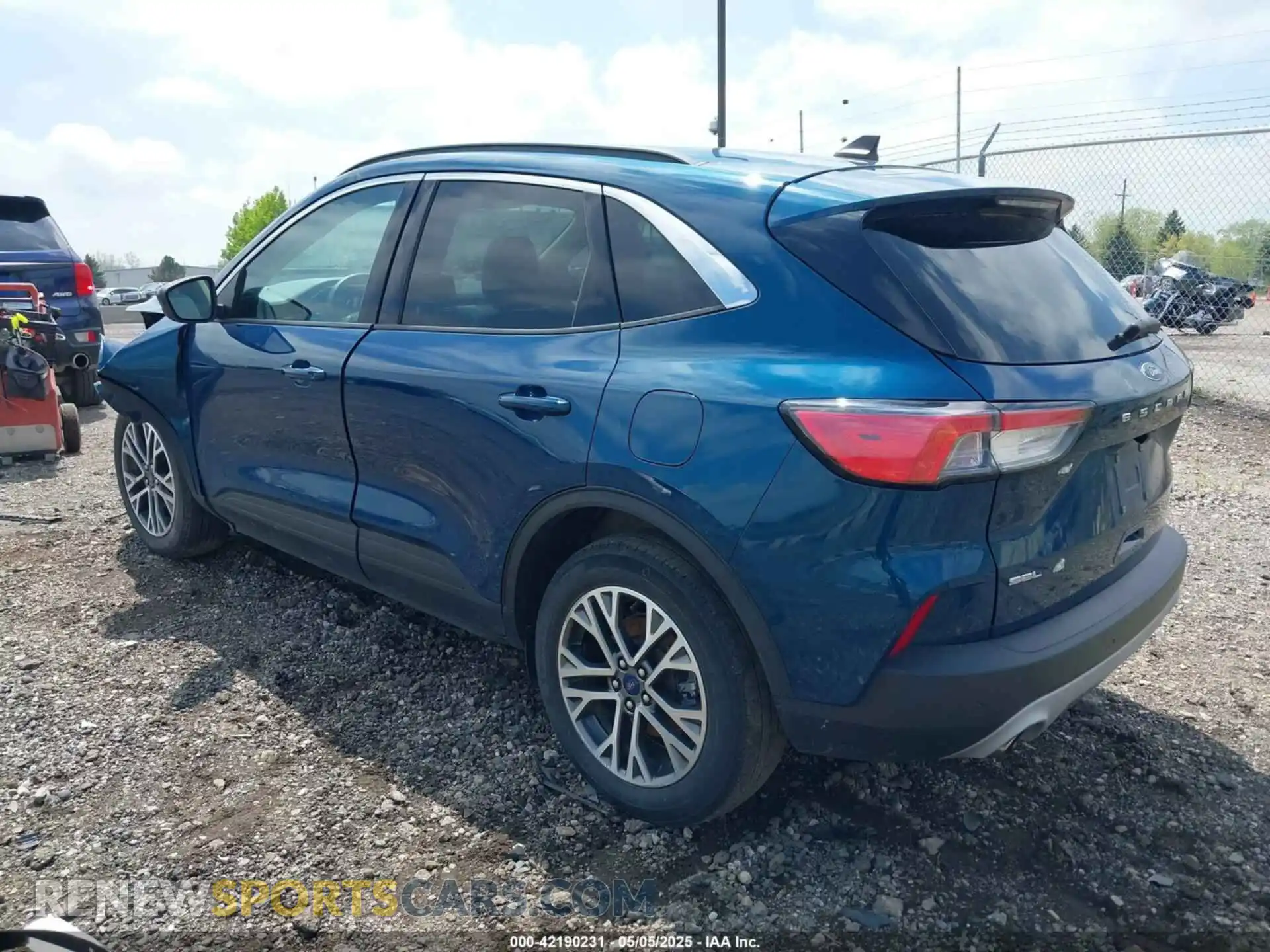 3 Photograph of a damaged car 1FMCU9H65LUC10312 FORD ESCAPE 2020