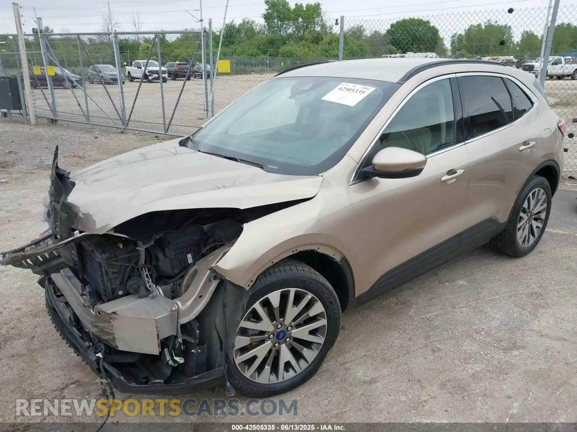 2 Photograph of a damaged car 1FMCU9J96LUB09199 FORD ESCAPE 2020