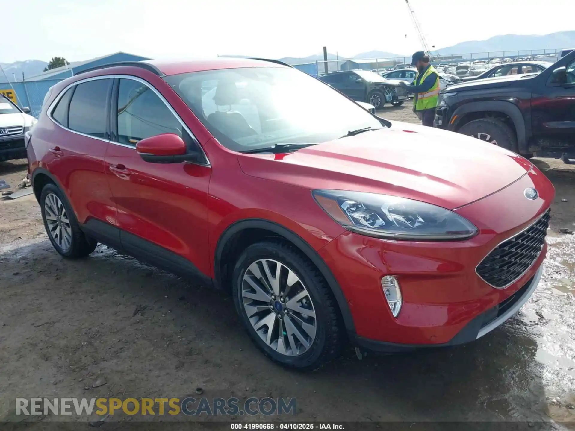 1 Photograph of a damaged car 1FMCU9J96LUB25869 FORD ESCAPE 2020