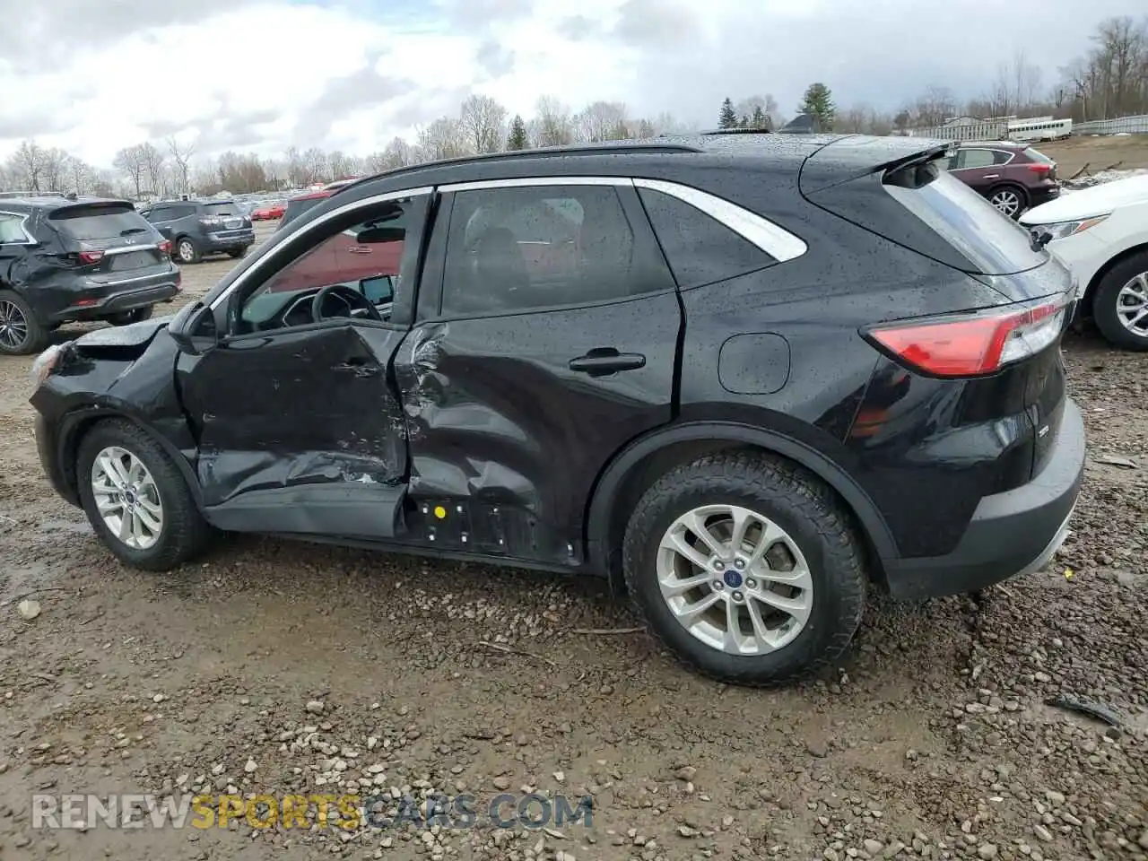 2 Photograph of a damaged car 1FMCU0BZ1MUA03951 FORD ESCAPE 2021