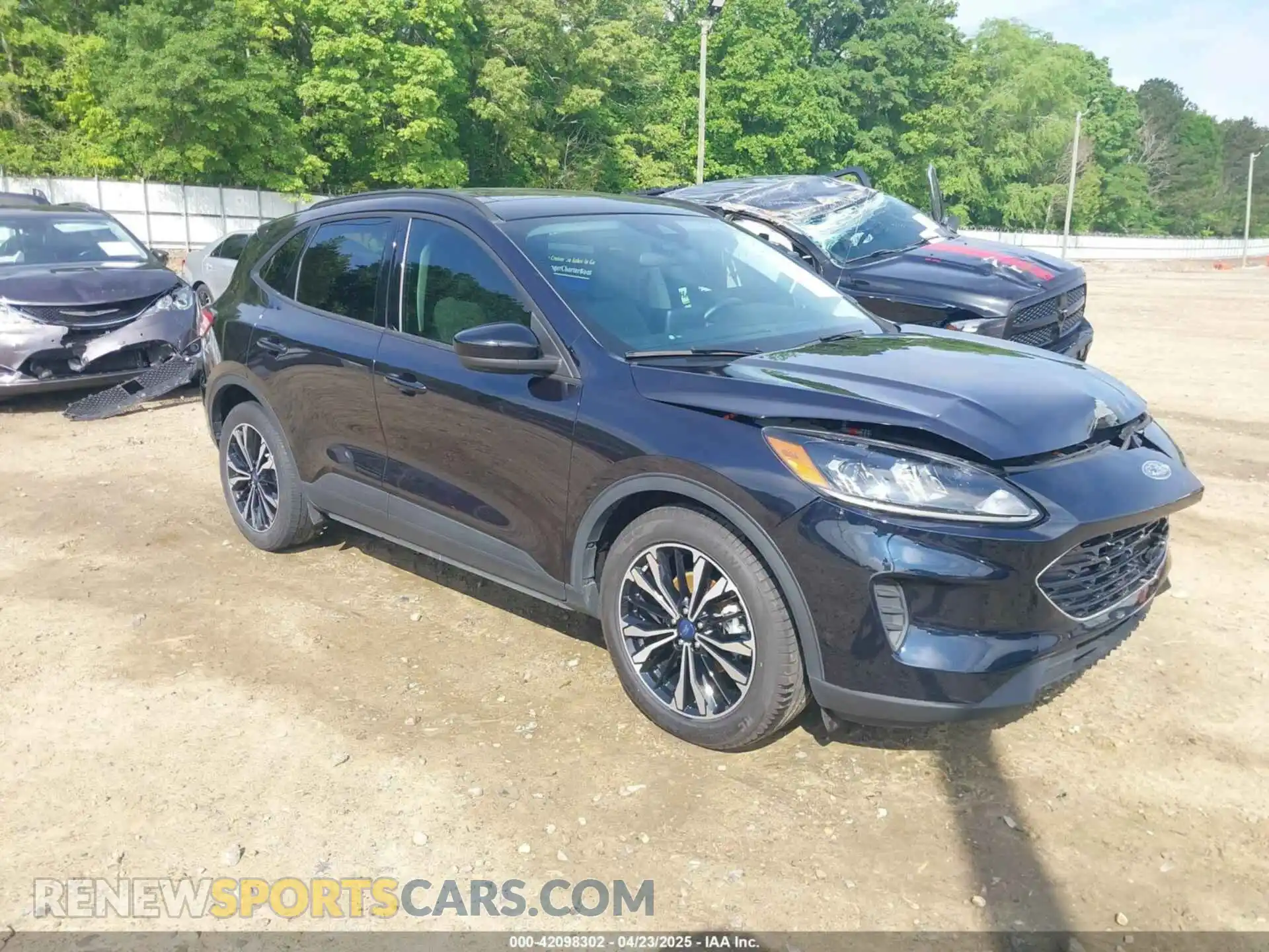 1 Photograph of a damaged car 1FMCU0BZ3MUA27376 FORD ESCAPE 2021