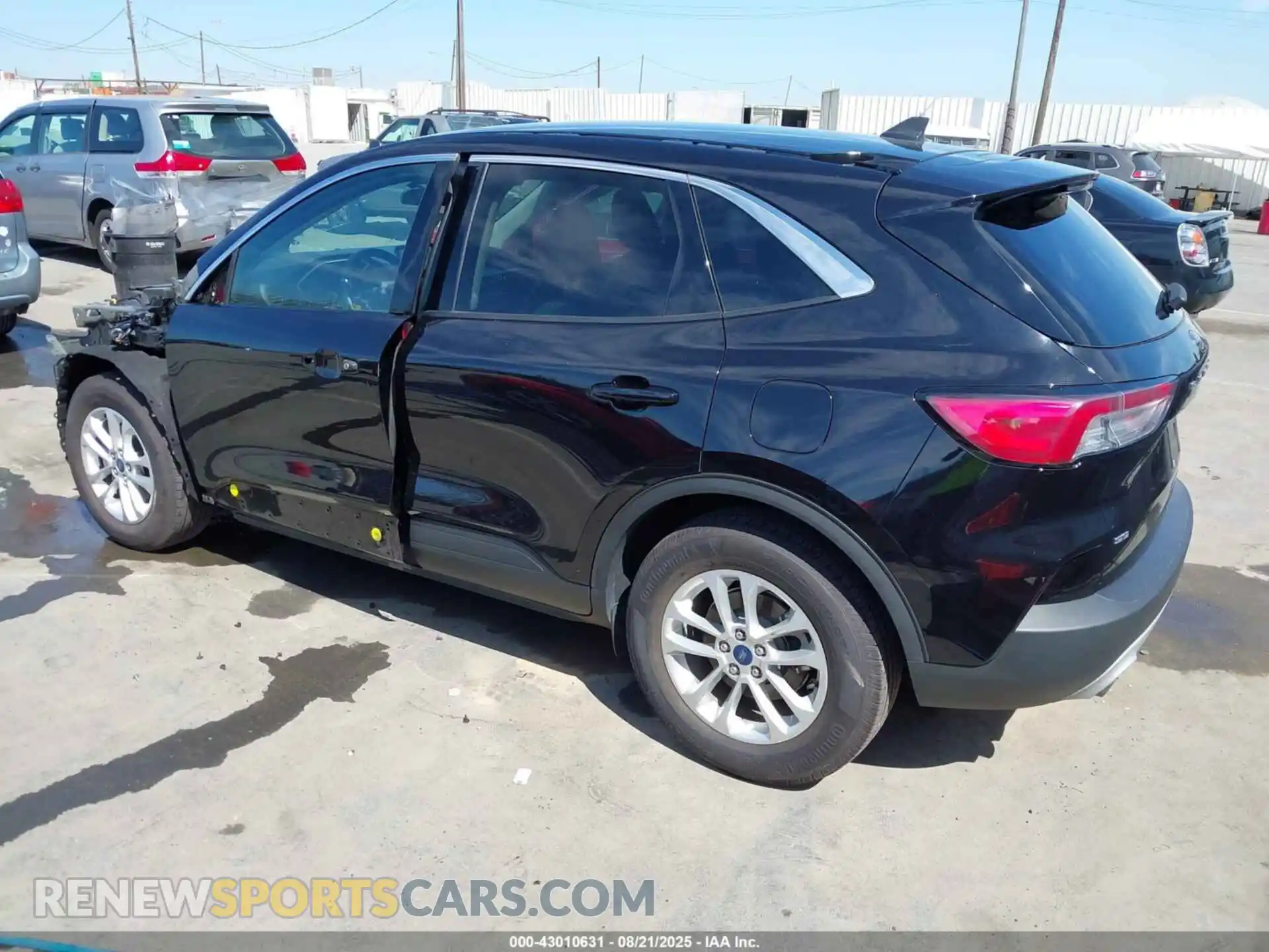 3 Photograph of a damaged car 1FMCU0BZ3MUA39673 FORD ESCAPE 2021