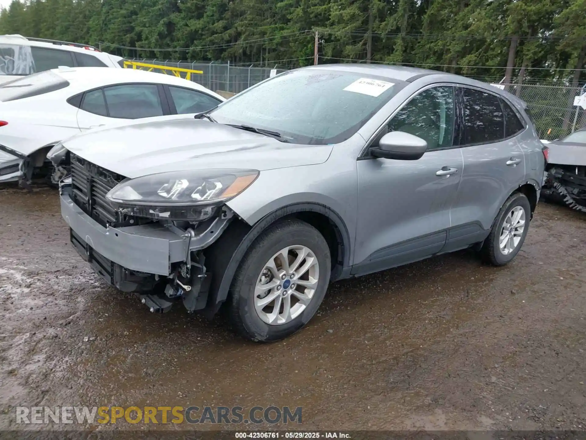 2 Photograph of a damaged car 1FMCU0BZ4MUA38497 FORD ESCAPE 2021