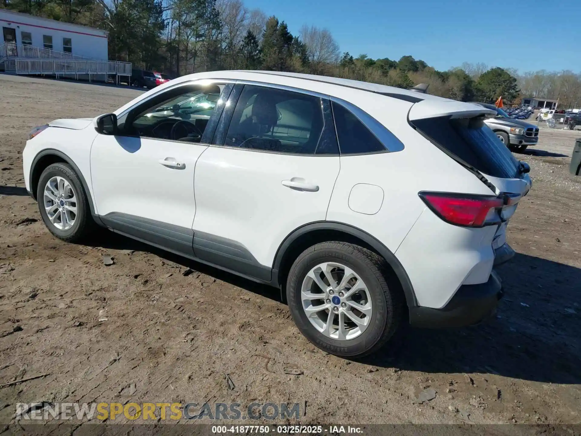 3 Photograph of a damaged car 1FMCU0BZ7MUA24481 FORD ESCAPE 2021