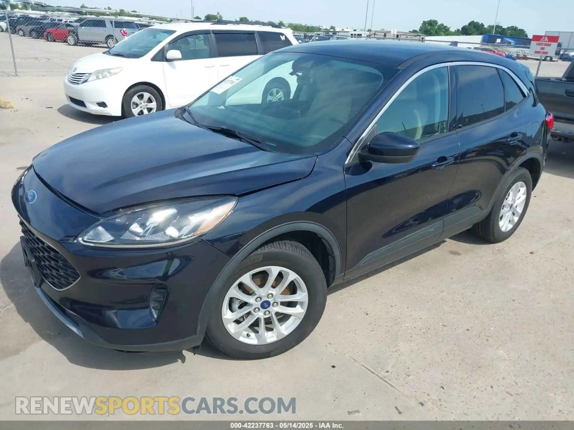 2 Photograph of a damaged car 1FMCU0BZ8MUA40236 FORD ESCAPE 2021
