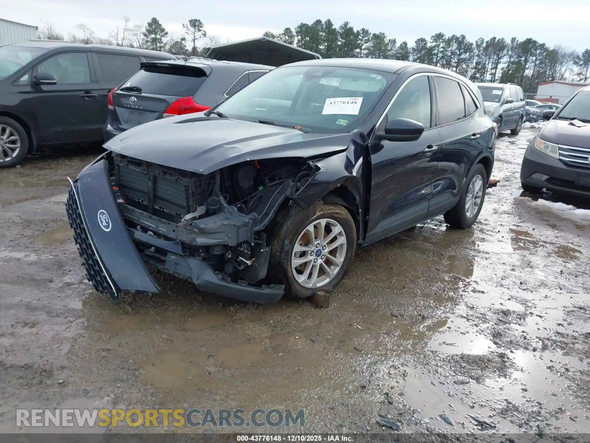 2 Photograph of a damaged car 1FMCU0BZ9MUA82852 FORD ESCAPE 2021