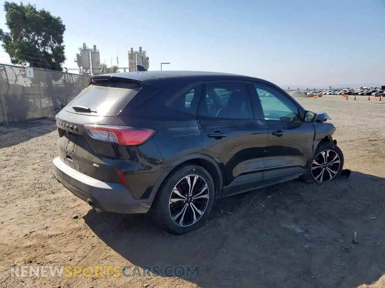 3 Photograph of a damaged car 1FMCU0BZXMUA19257 FORD ESCAPE 2021