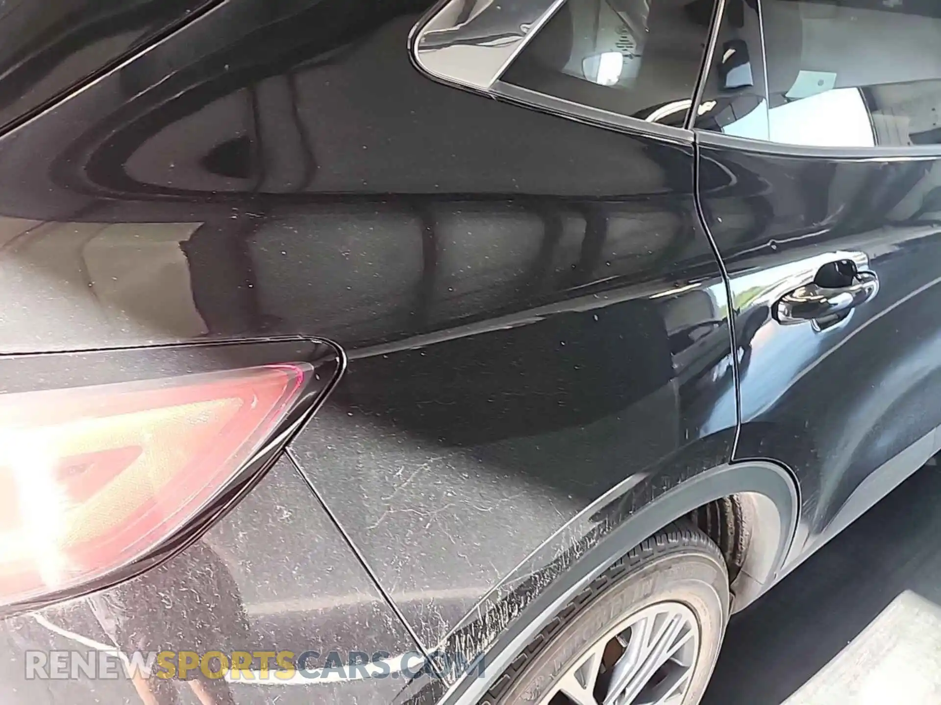 3 Photograph of a damaged car 1FMCU0CZ9MUA42429 FORD ESCAPE 2021