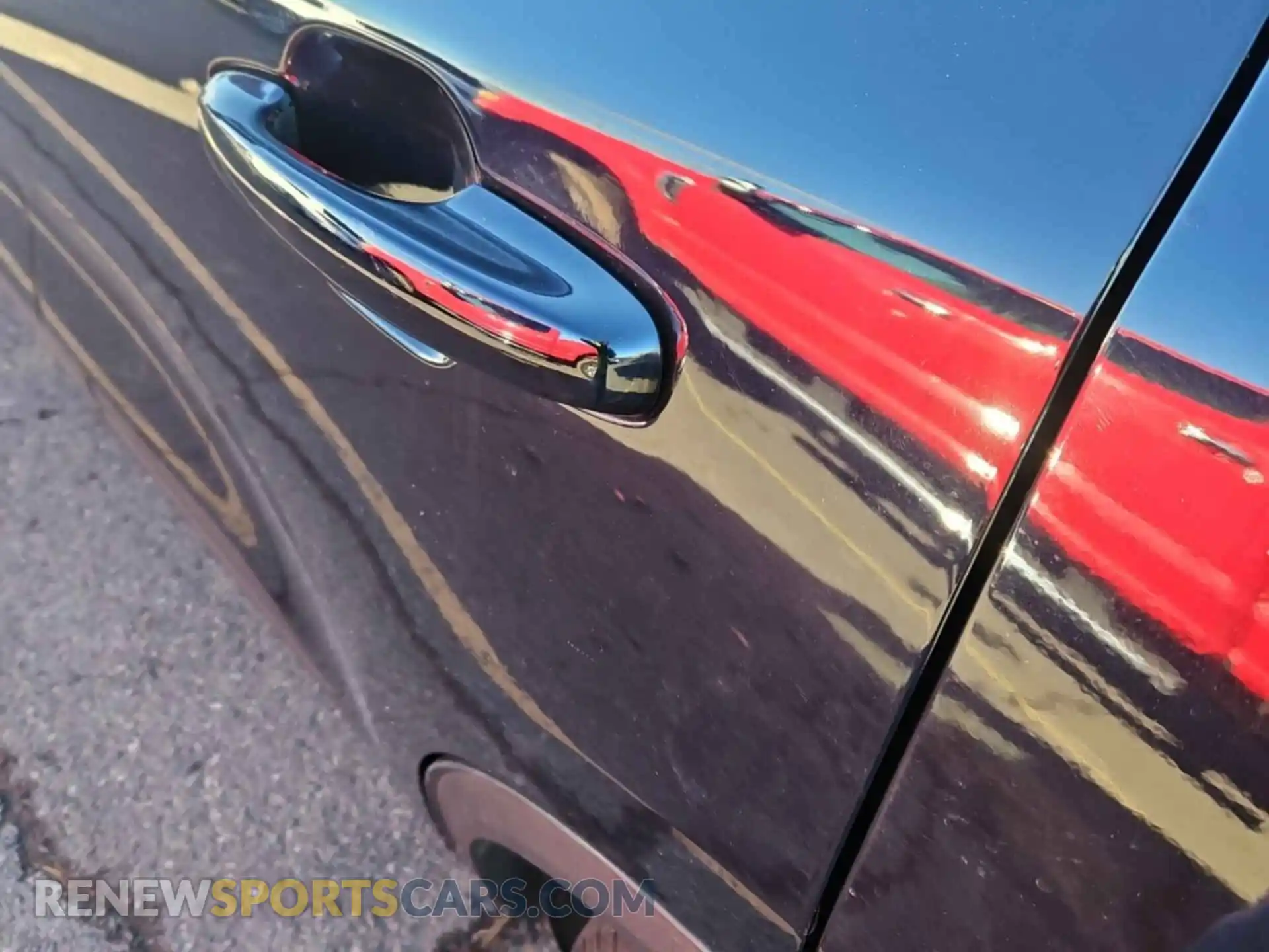2 fotografías del automóvil dañado 1FMCU0CZ9MUA42432 FORD ESCAPE 2021