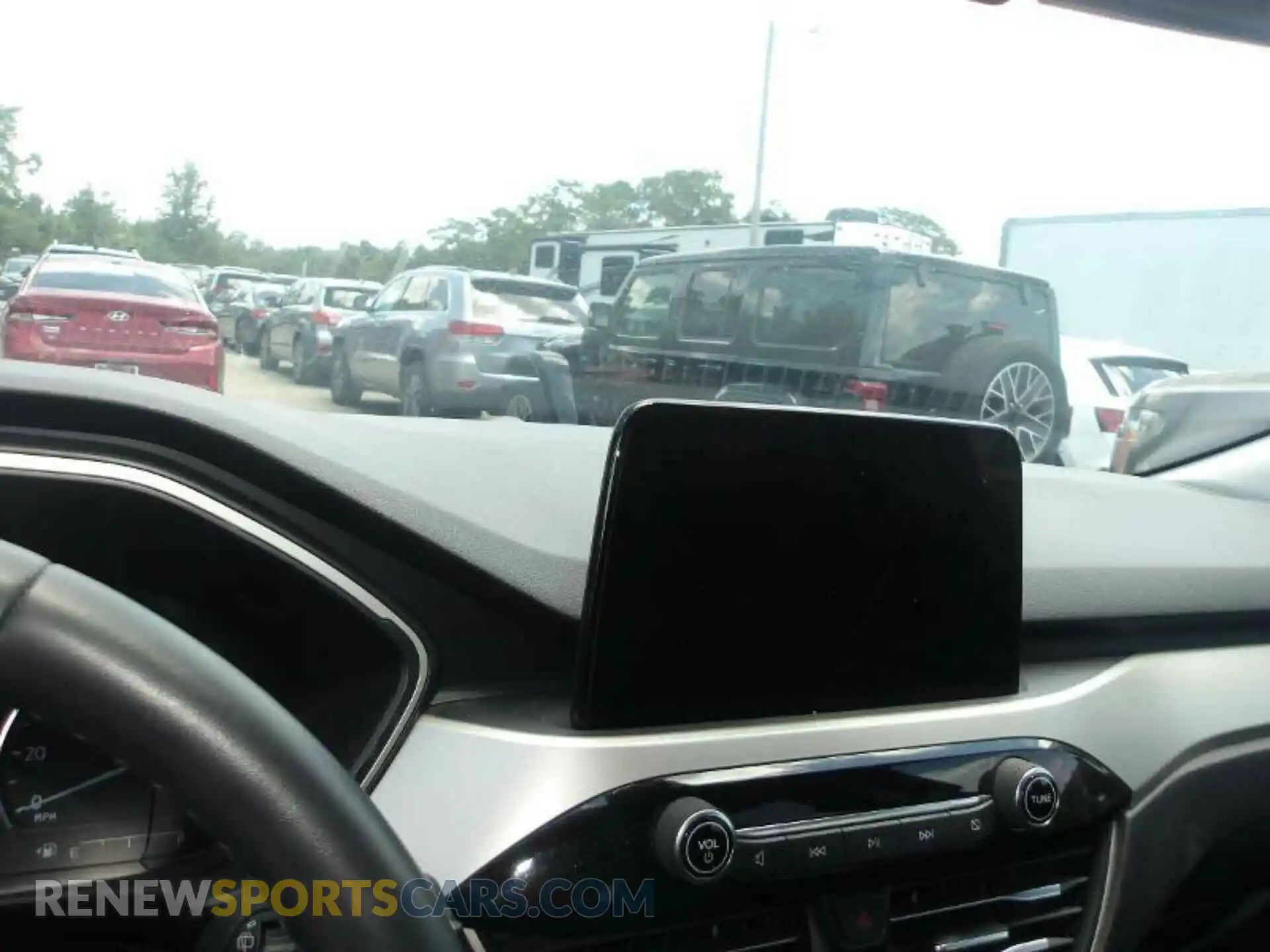 2 Photograph of a damaged car 1FMCU0CZXMUB25450 FORD ESCAPE 2021