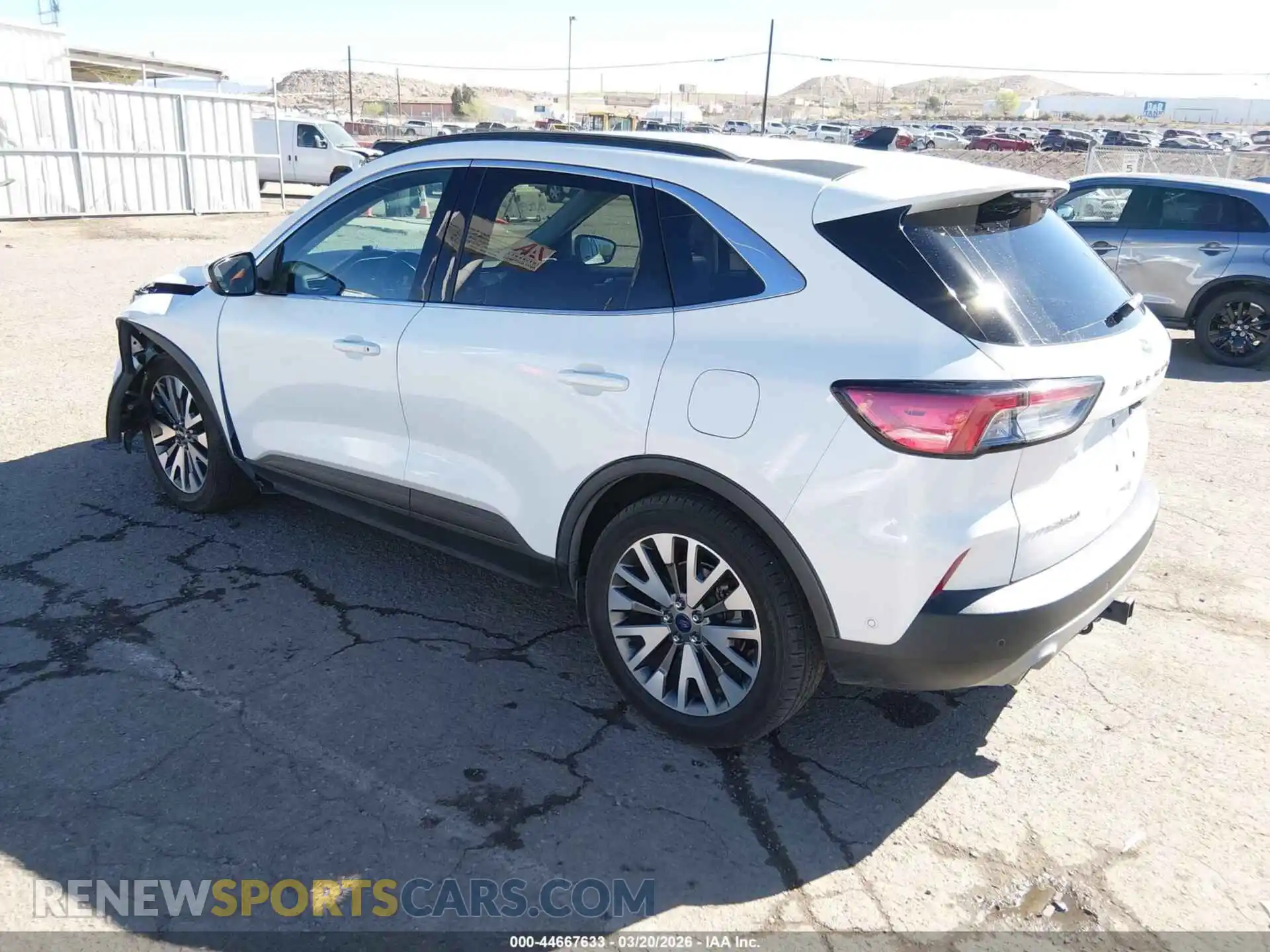 3 Photograph of a damaged car 1FMCU0DZ6MUB33236 FORD ESCAPE 2021