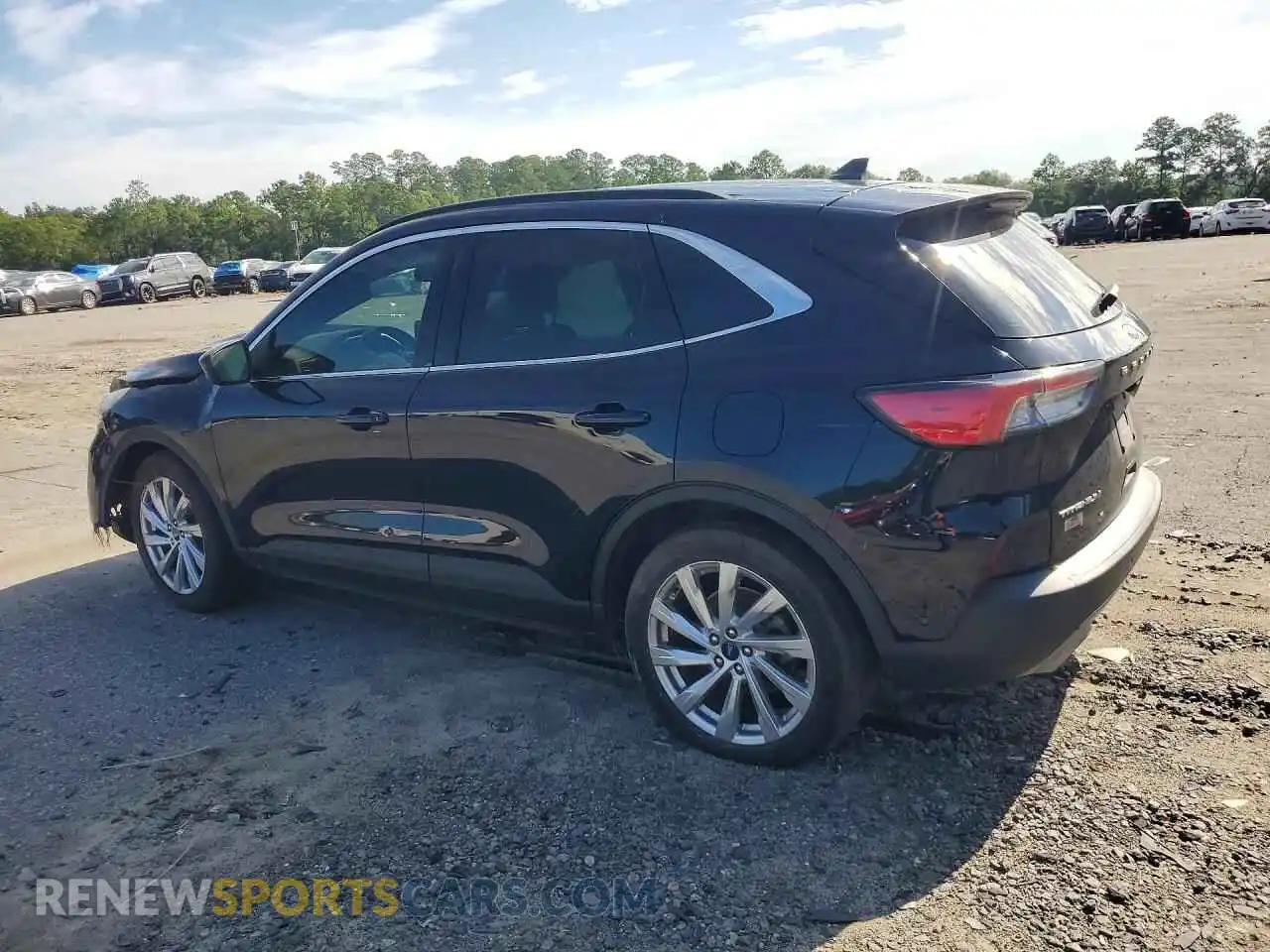2 fotografías del automóvil dañado 1FMCU0DZ9MUA30294 FORD ESCAPE 2021