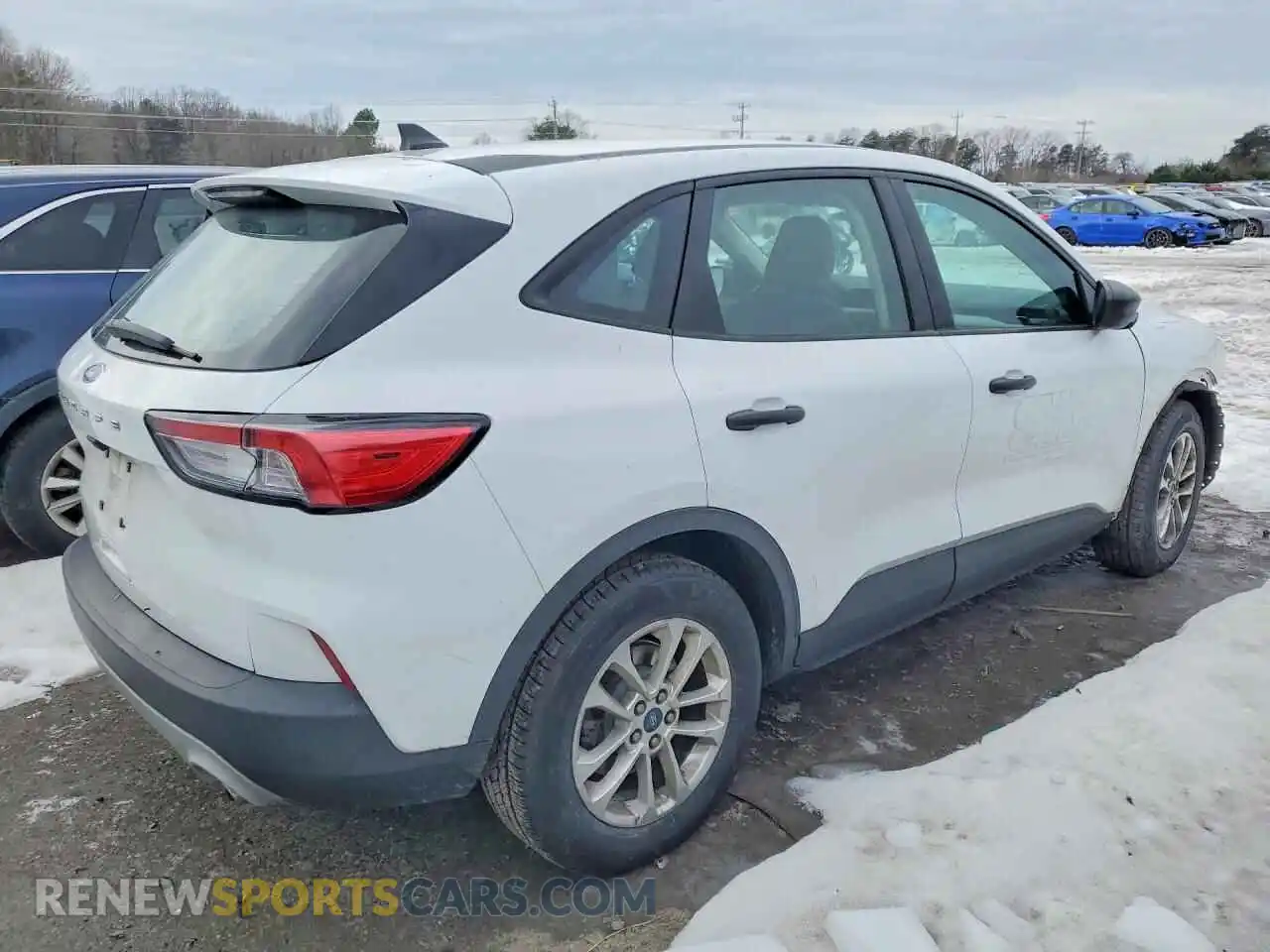 3 Photograph of a damaged car 1FMCU0F60MUA46662 FORD ESCAPE 2021