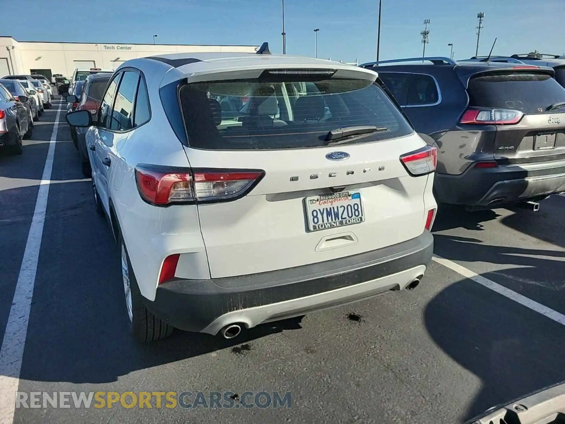1 Photograph of a damaged car 1FMCU0F60MUA89060 FORD ESCAPE 2021