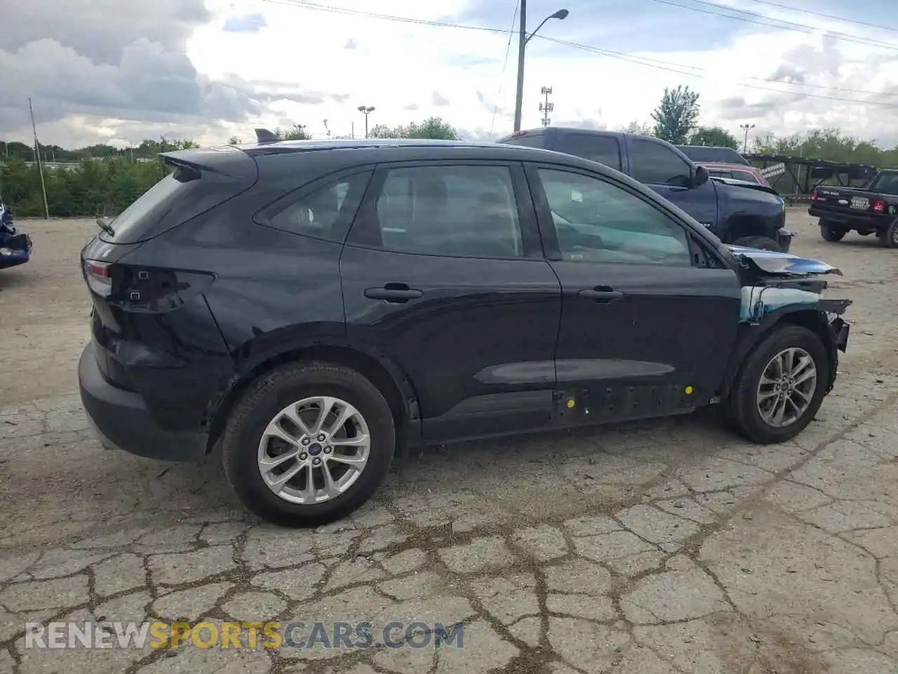 3 Photograph of a damaged car 1FMCU0F65MUA45992 FORD ESCAPE 2021