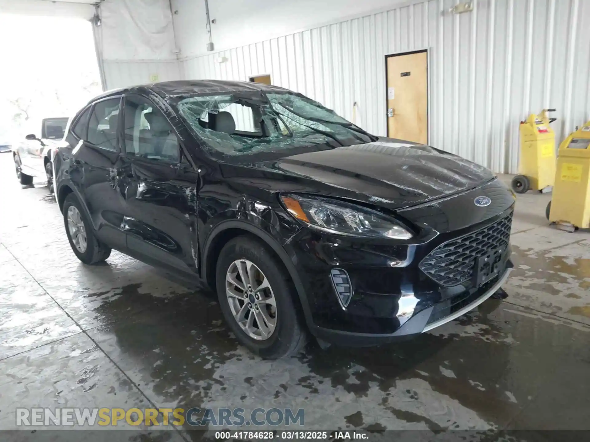 1 Photograph of a damaged car 1FMCU0F6XMUA77921 FORD ESCAPE 2021