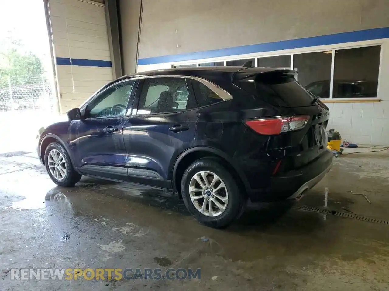 2 Photograph of a damaged car 1FMCU0G60MUA68241 FORD ESCAPE 2021