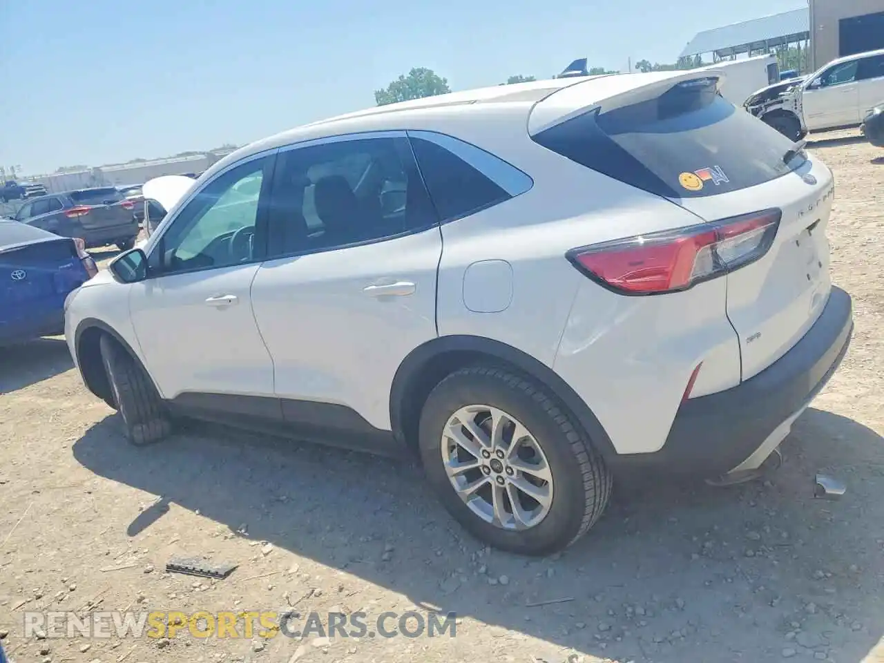 2 Фотография поврежденного автомобиля 1FMCU0G60MUA86416 FORD ESCAPE 2021