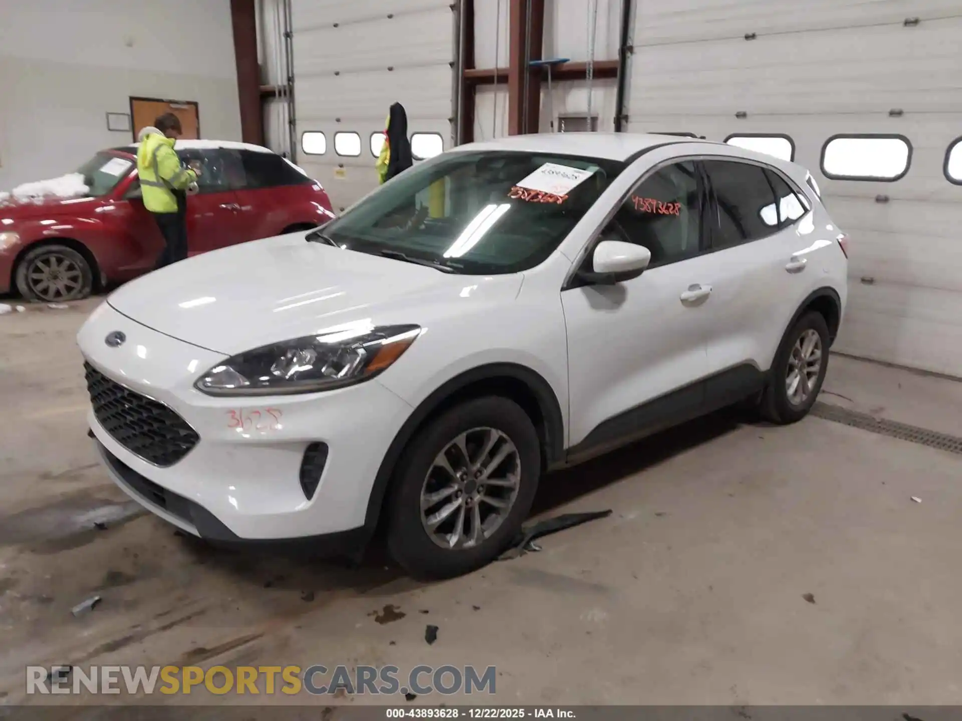 2 Photograph of a damaged car 1FMCU0G60MUA90451 FORD ESCAPE 2021