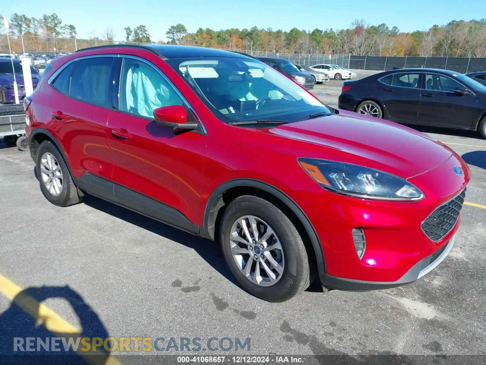 1 Photograph of a damaged car 1FMCU0G60MUB15753 FORD ESCAPE 2021