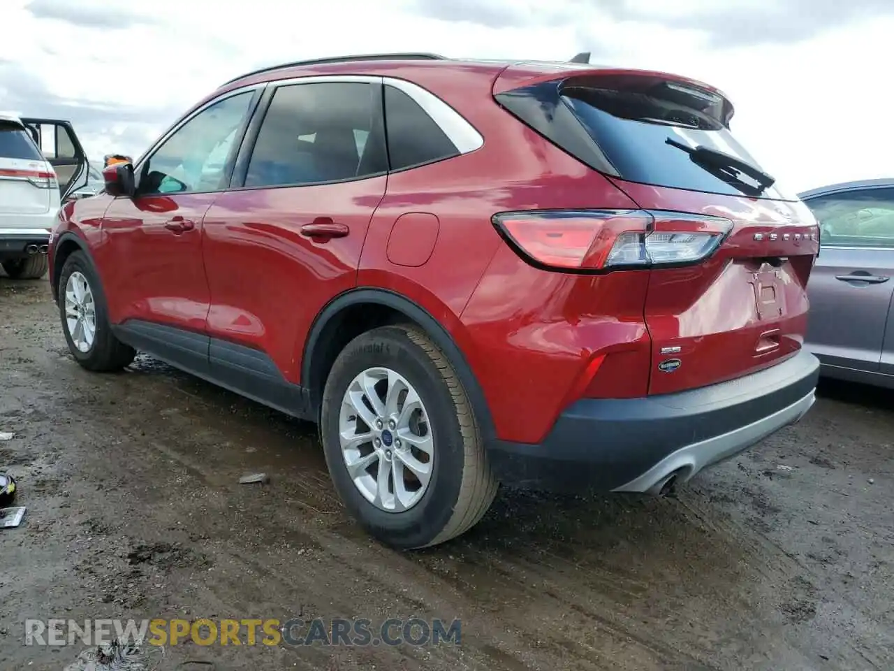 2 Photograph of a damaged car 1FMCU0G61MUA21588 FORD ESCAPE 2021