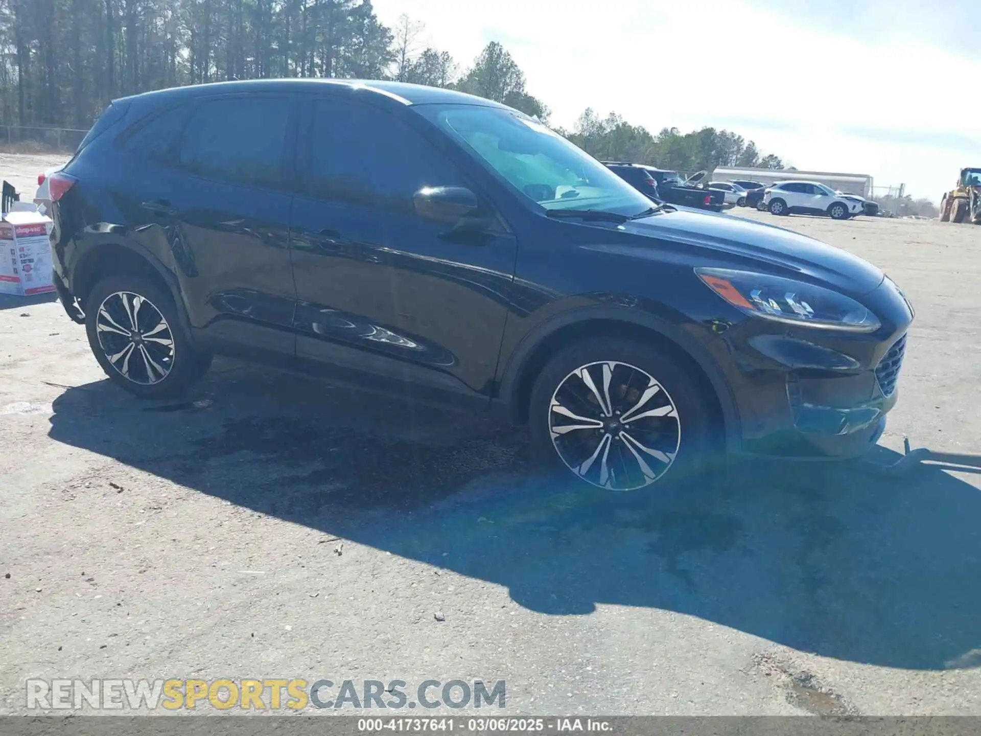 1 Photograph of a damaged car 1FMCU0G63MUA03934 FORD ESCAPE 2021