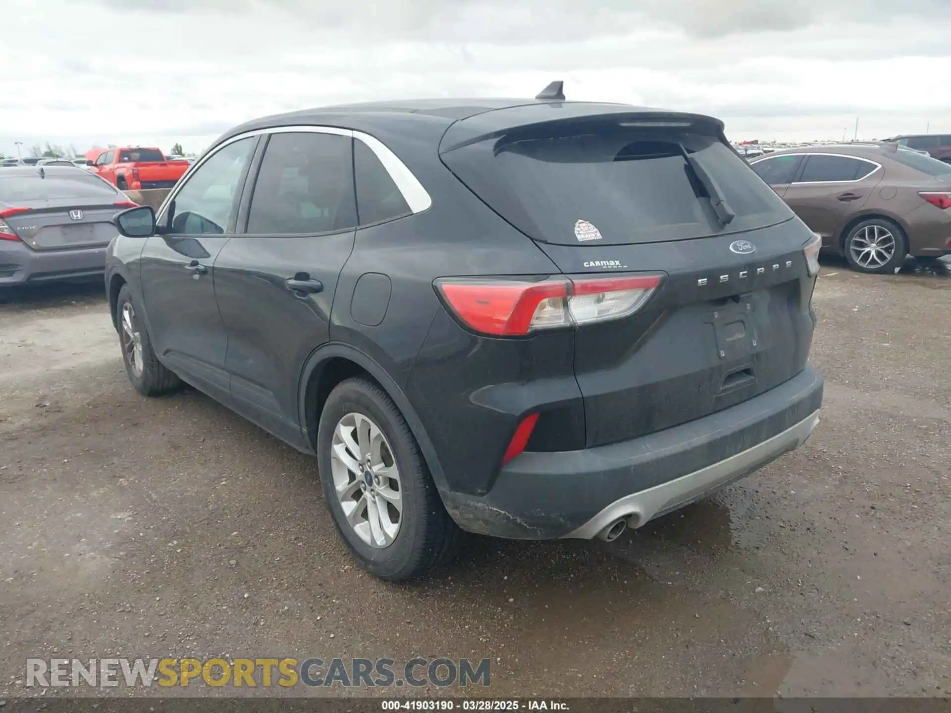 3 Photograph of a damaged car 1FMCU0G63MUA12004 FORD ESCAPE 2021
