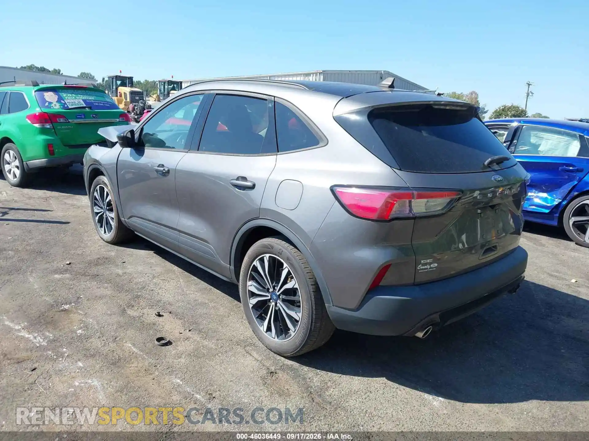 3 fotografías del automóvil dañado 1FMCU0G64MUA98603 FORD ESCAPE 2021