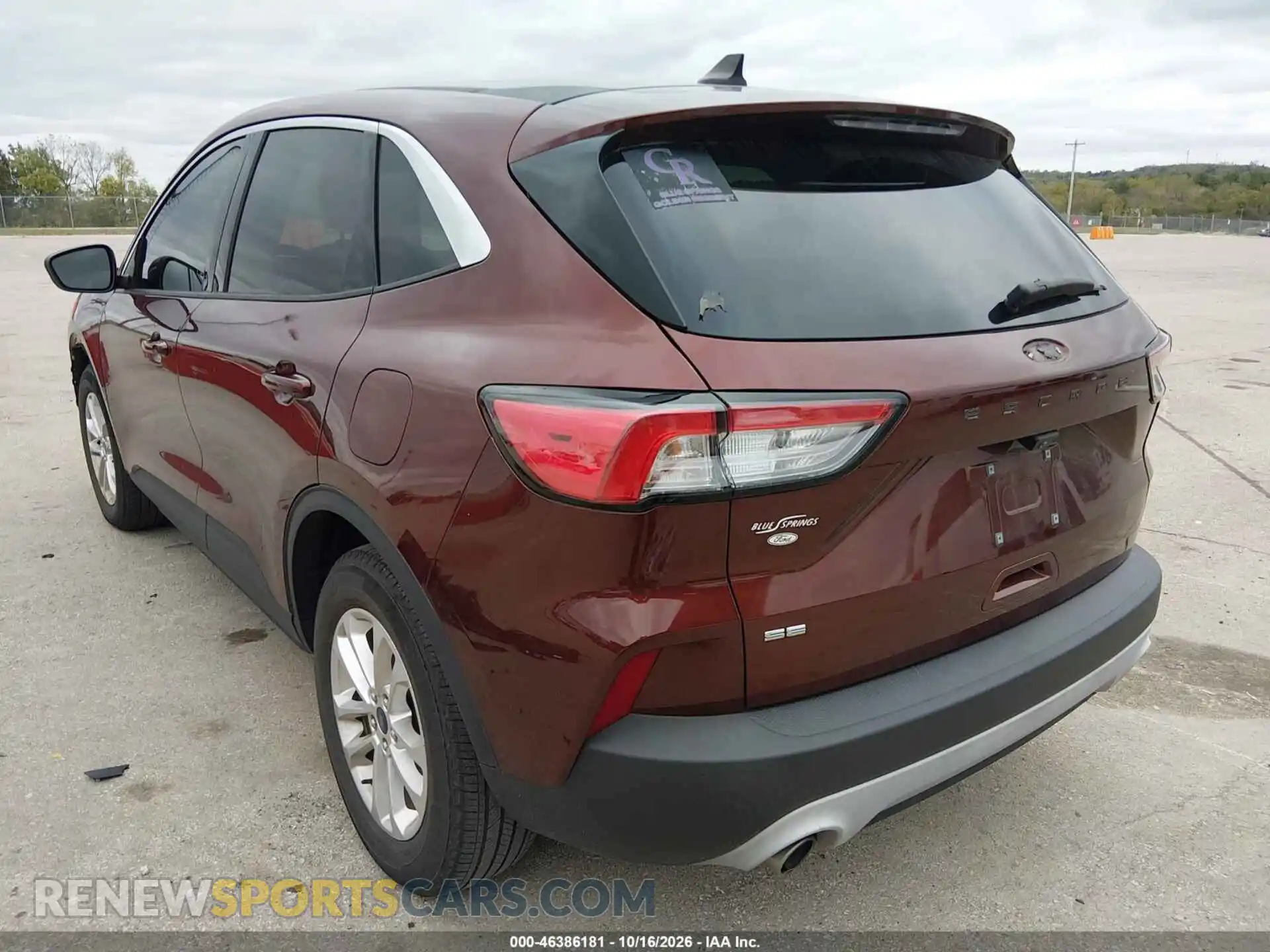 3 Photograph of a damaged car 1FMCU0G65MUA08147 FORD ESCAPE 2021
