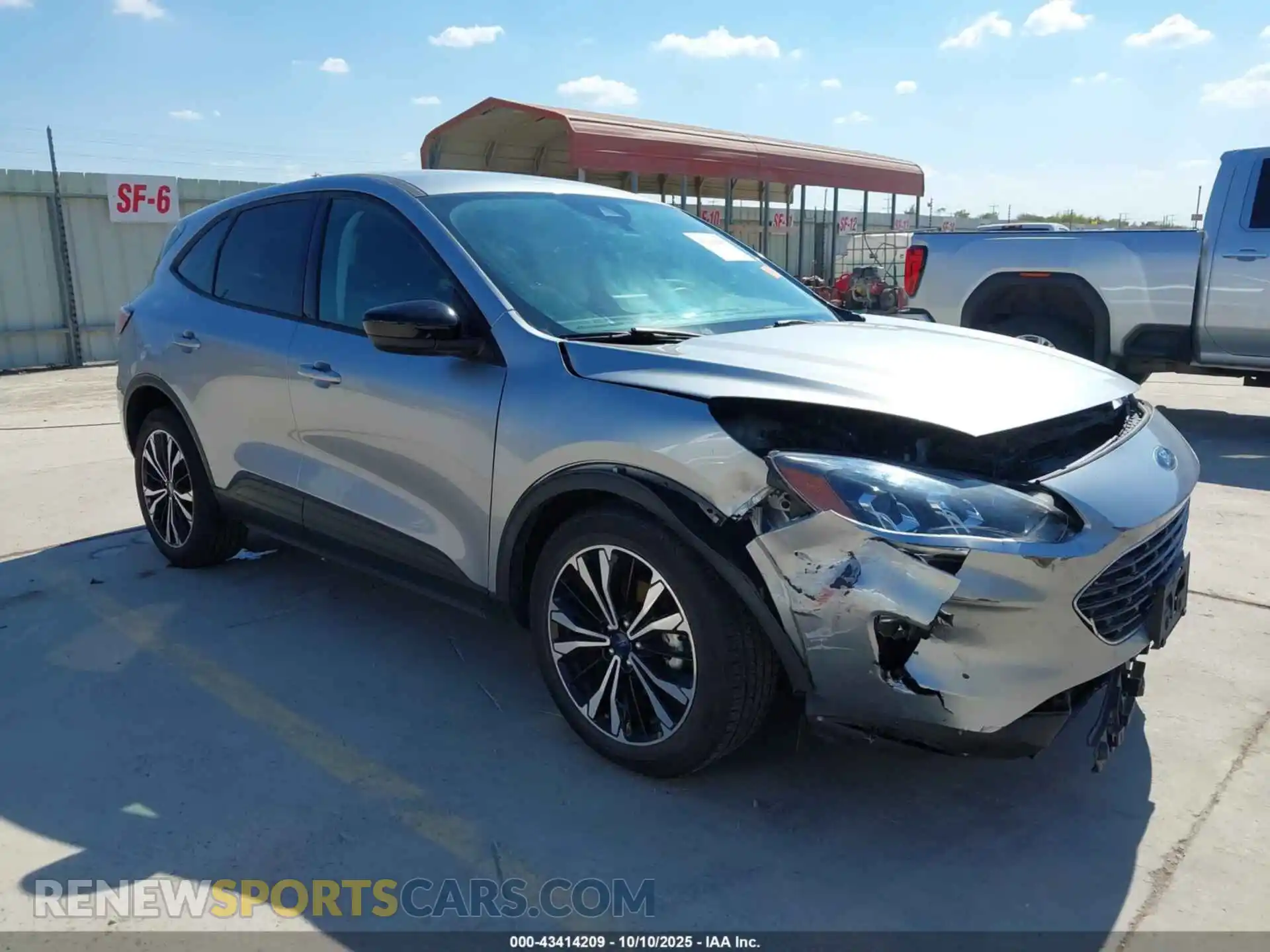 1 Photograph of a damaged car 1FMCU0G65MUA32769 FORD ESCAPE 2021