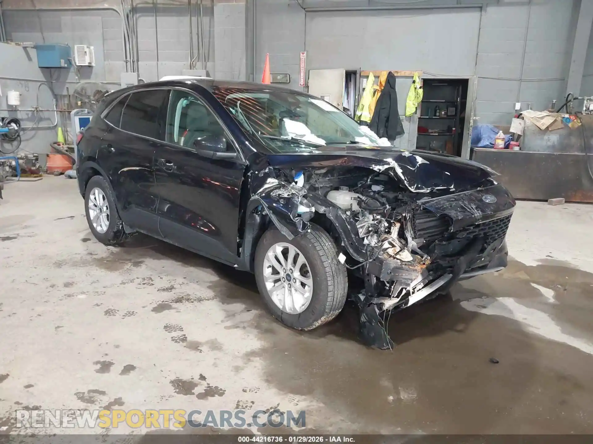 1 fotografías del automóvil dañado 1FMCU0G65MUB12671 FORD ESCAPE 2021