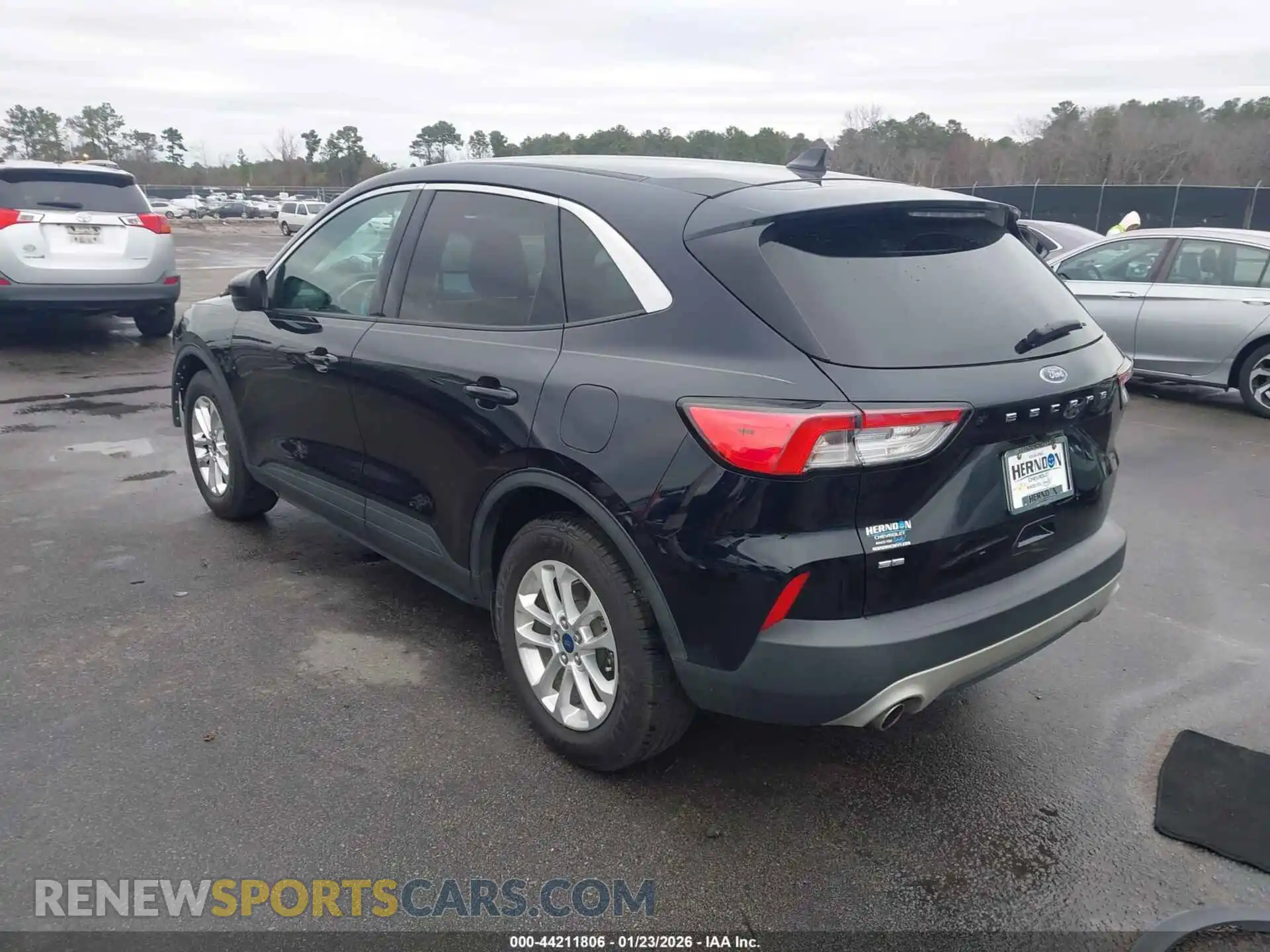3 Photograph of a damaged car 1FMCU0G65MUB18003 FORD ESCAPE 2021