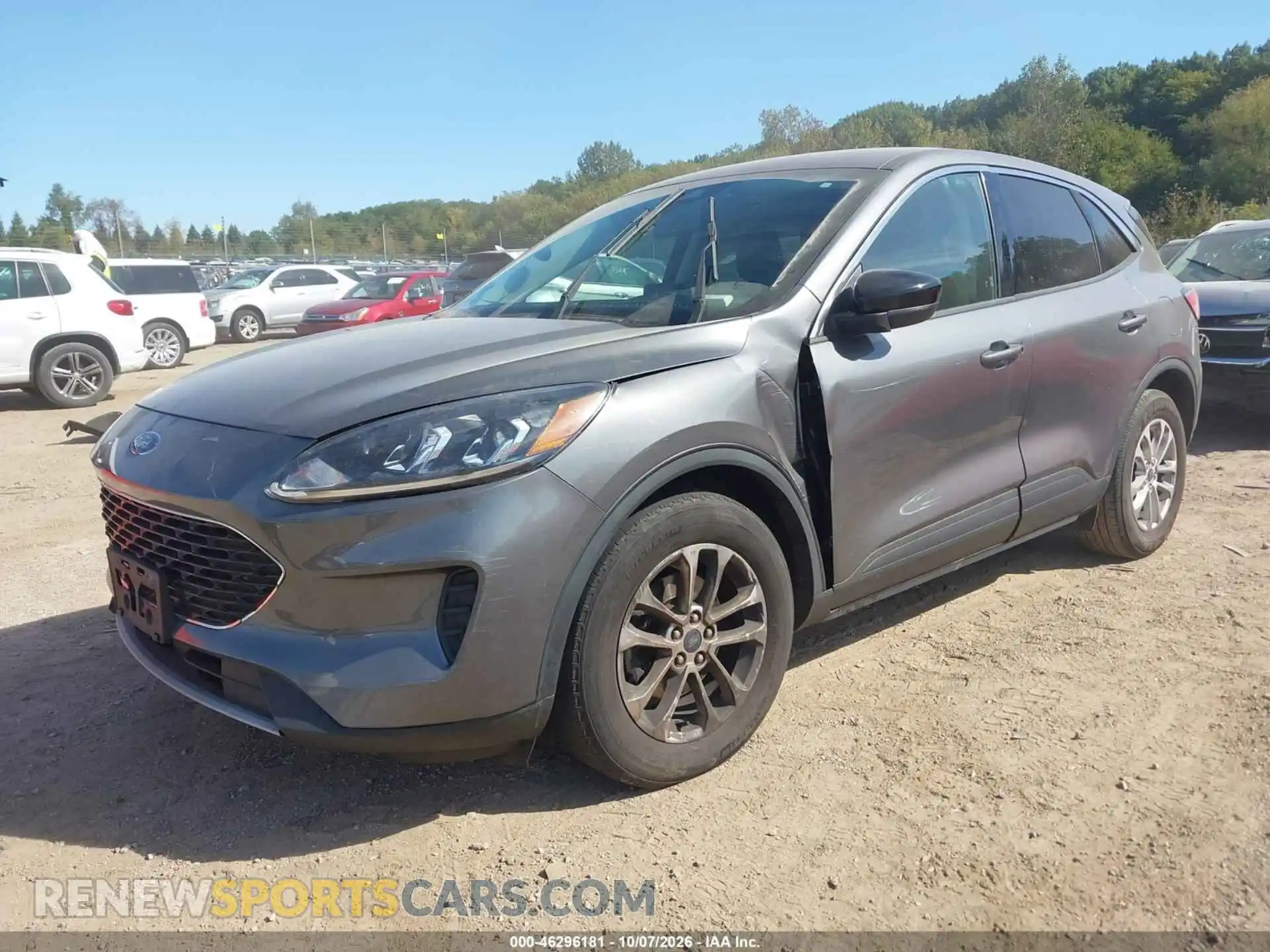2 Photograph of a damaged car 1FMCU0G66MUA31565 FORD ESCAPE 2021
