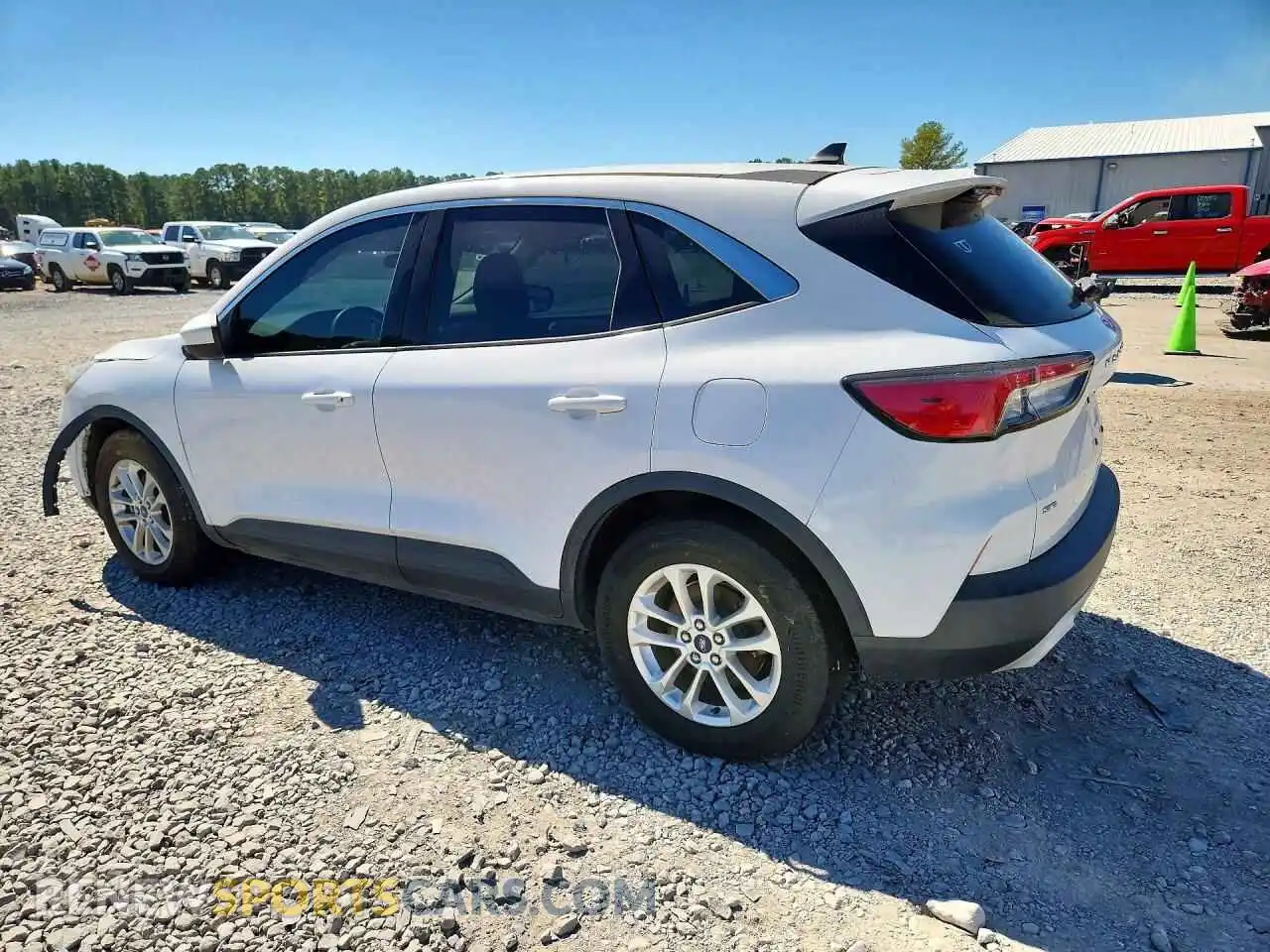 2 Photograph of a damaged car 1FMCU0G66MUA32053 FORD ESCAPE 2021