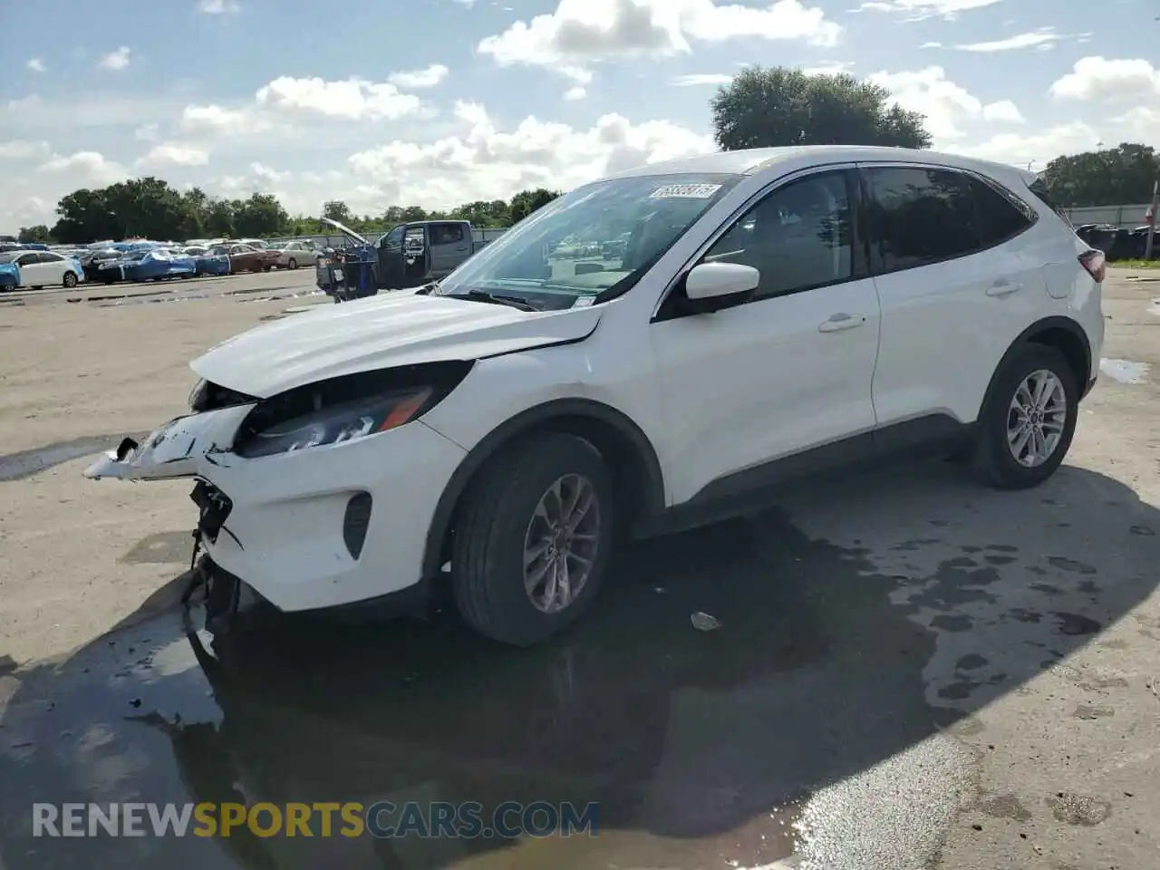 1 Photograph of a damaged car 1FMCU0G66MUA33509 FORD ESCAPE 2021